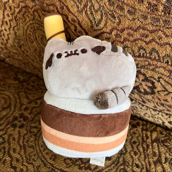 Pusheen Other - Pusheen Summer 2022 Box Affogato NIB